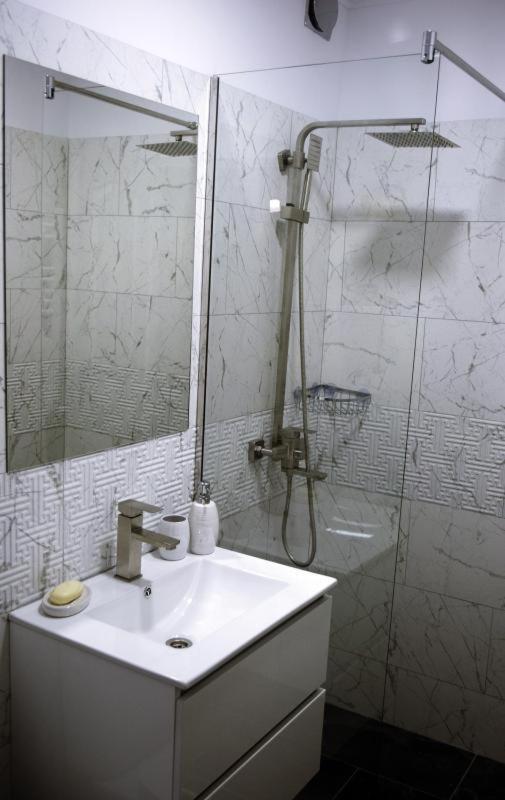 Apartmán Apartament Thea Făgăraş Exteriér fotografie